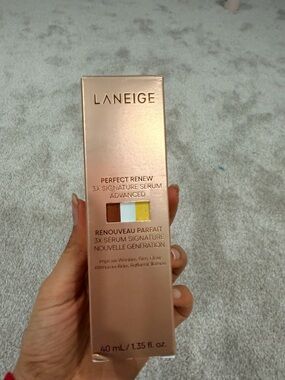 LANEIGE Perfect Renew 3X Signature Serum Advanced - Rose Gold Packaging